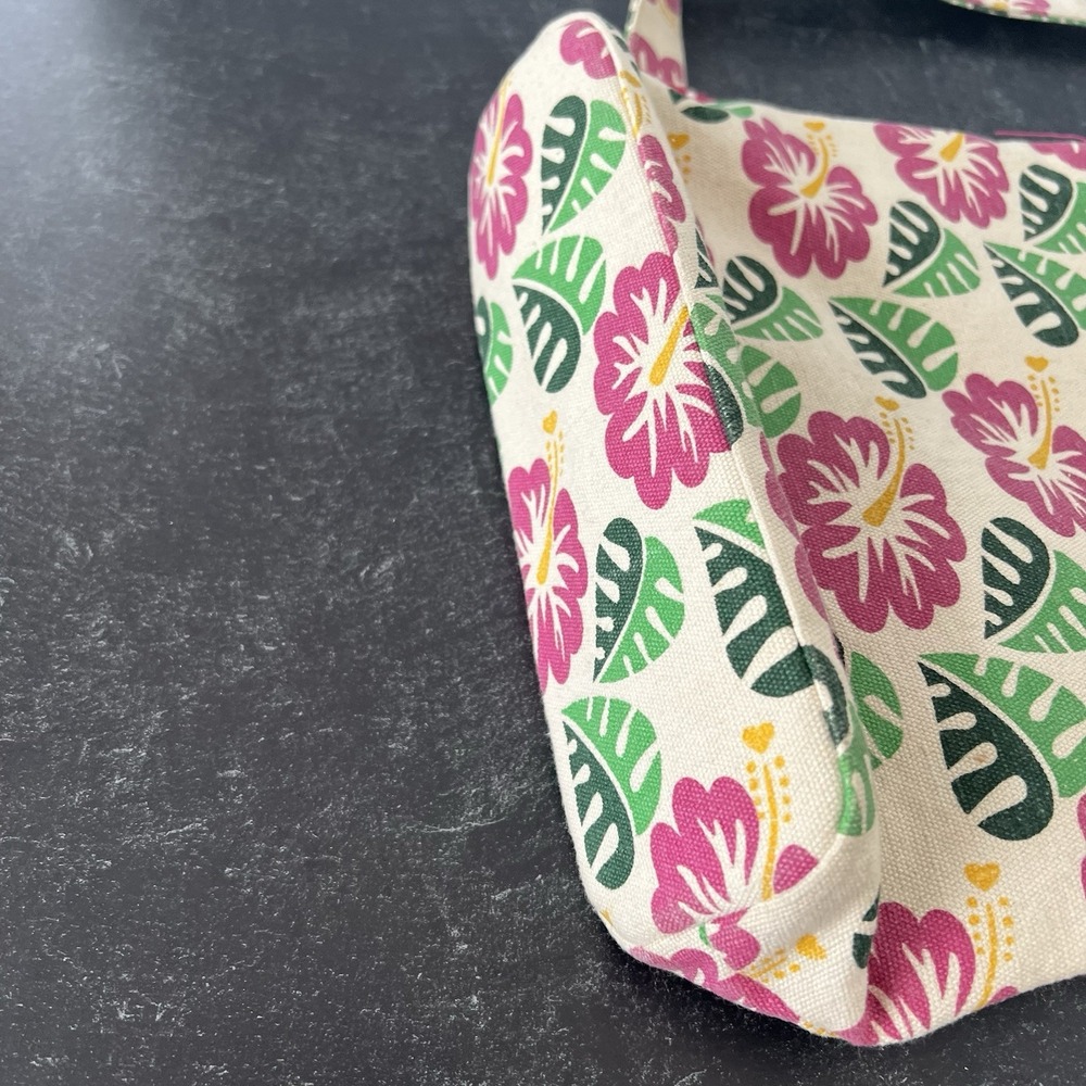 Bungalow 360 Crossbody Purse Hibiscus Flowers - Vegan Eco Boho Island Chic - Picture 4 of 8